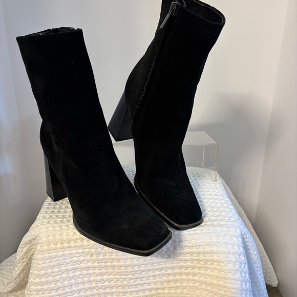 Sam Edelman Black Heeled Boots - Picture 6 of 13